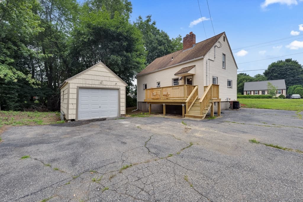 145 Main St, Oxford MA 01540 photo 17