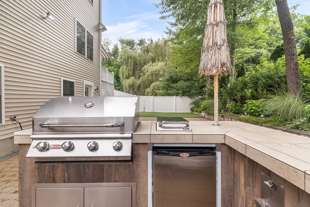 10 Charles View Ln # 10, Medway MA 02053 photo 36