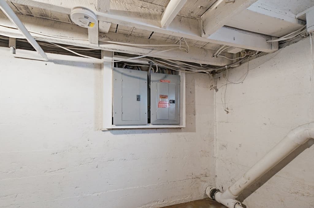 13 Hilton St, Framingham MA 01702 photo 35
