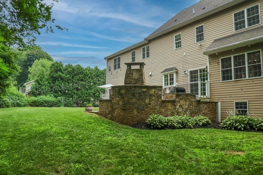 5 Merriam Avenue, Shrewsbury MA 01545 photo 3