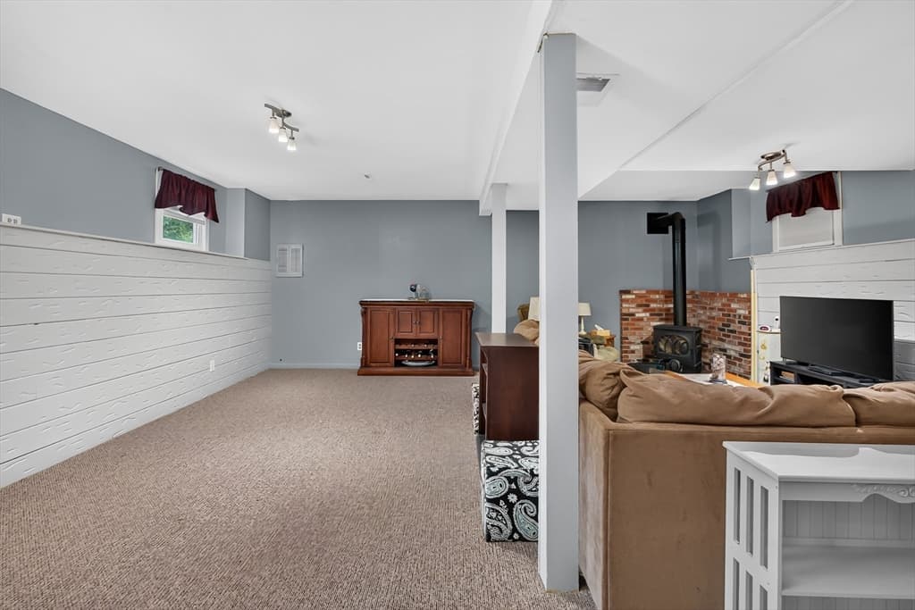 12 Clearwater Dr, Plymouth MA 02360 photo 22