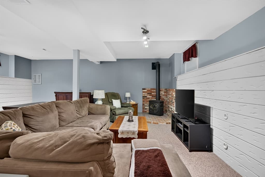 12 Clearwater Dr, Plymouth MA 02360 photo 24