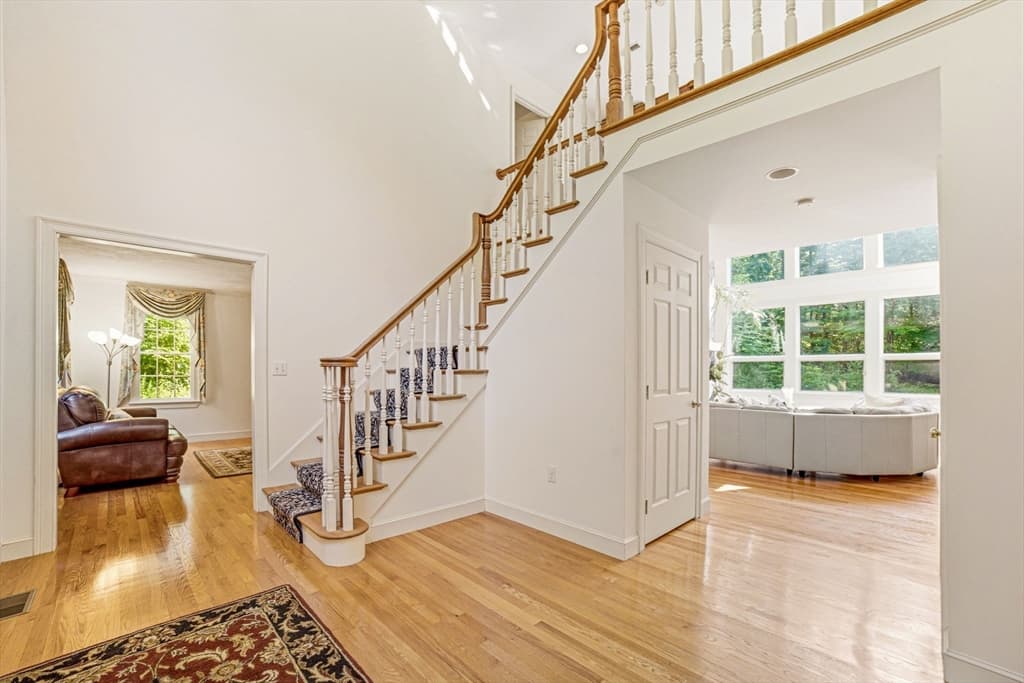 85 Cedarwood Rd, Boxborough MA 01719 photo 5
