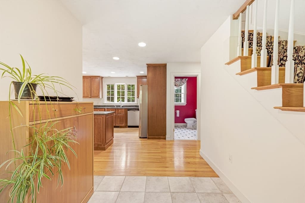 85 Cedarwood Rd, Boxborough MA 01719 photo 34