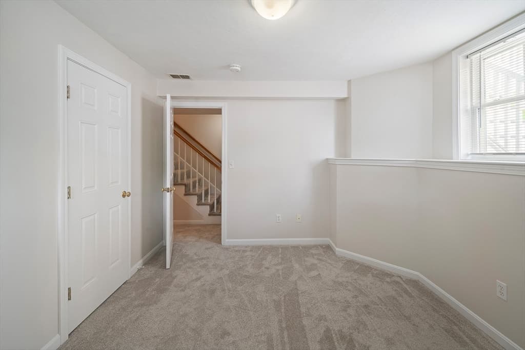 Condominium at 17 Business Ter # 17, Boston MA 02136, Boston, photo 13 of 30