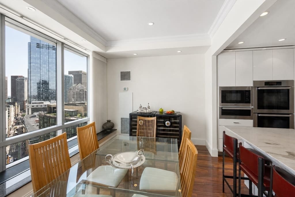2 Avery Street # 21E, Boston MA 02111 photo 12