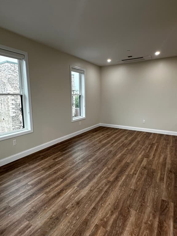 408 Suffolk St # 0, Lowell MA 01854 photo 9