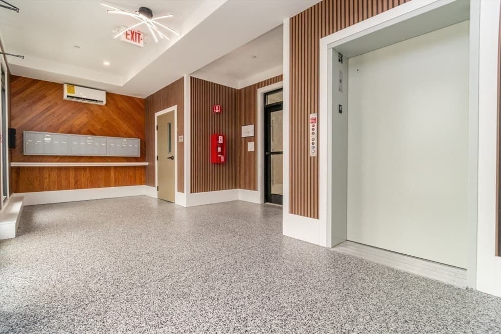 585 Washington Street # 305, Quincy MA 02169 photo 15
