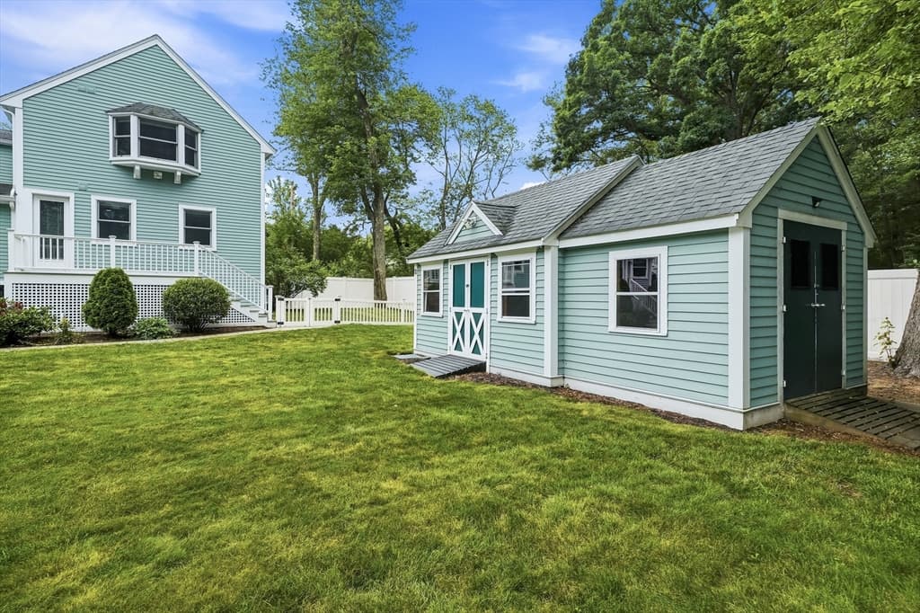 97 Hartwell Rd, Bedford MA 01730 photo 34