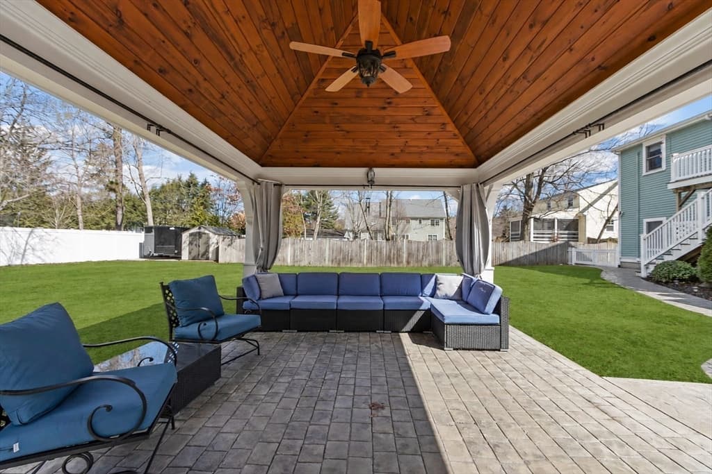 97 Hartwell Rd, Bedford MA 01730 photo 33