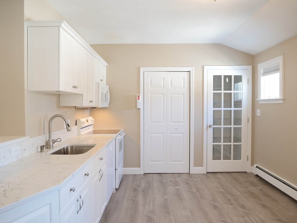 97 Hartwell Rd, Bedford MA 01730 photo 37
