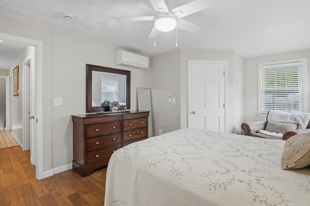 Single Family Residence at 35 Alpine St, Millbury MA 01527, Millbury, photo 14 of 42