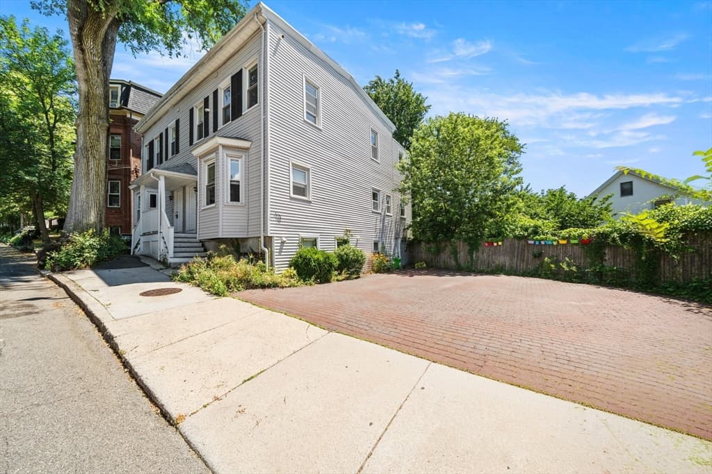86 Mount Vernon St # 2, Somerville MA 02145 photo 21