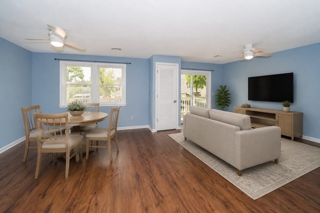 450 Somerset Ave # 705, Taunton MA 02780 photo 7