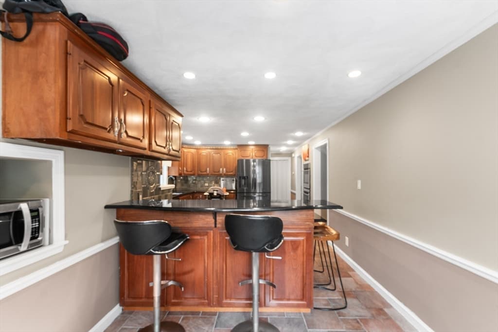 399 Cedar Brook Rd, Lynn MA 01904 photo 8