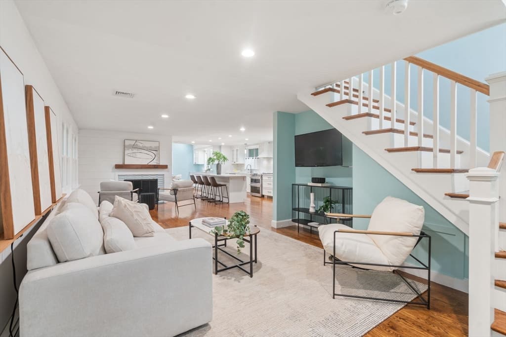 298 Marked Tree Road, Needham MA 02492 photo 5
