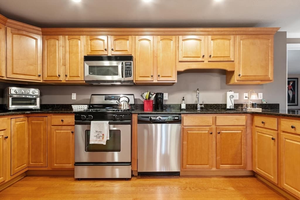 558 E Merrimack St # 34, Lowell MA 01852 photo 11