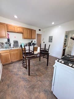 Condominium at 83 Francis St # 5, Brookline MA 02446, photo 11 of 15