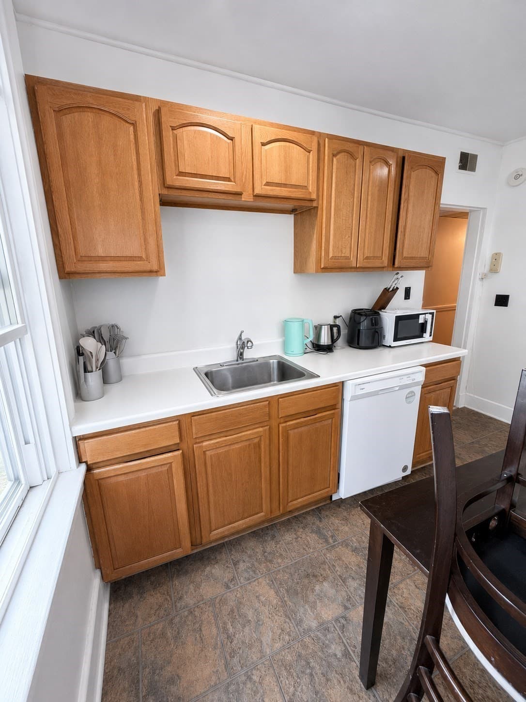 Condominium at 83 Francis St # 5, Brookline MA 02446, photo 4 of 15