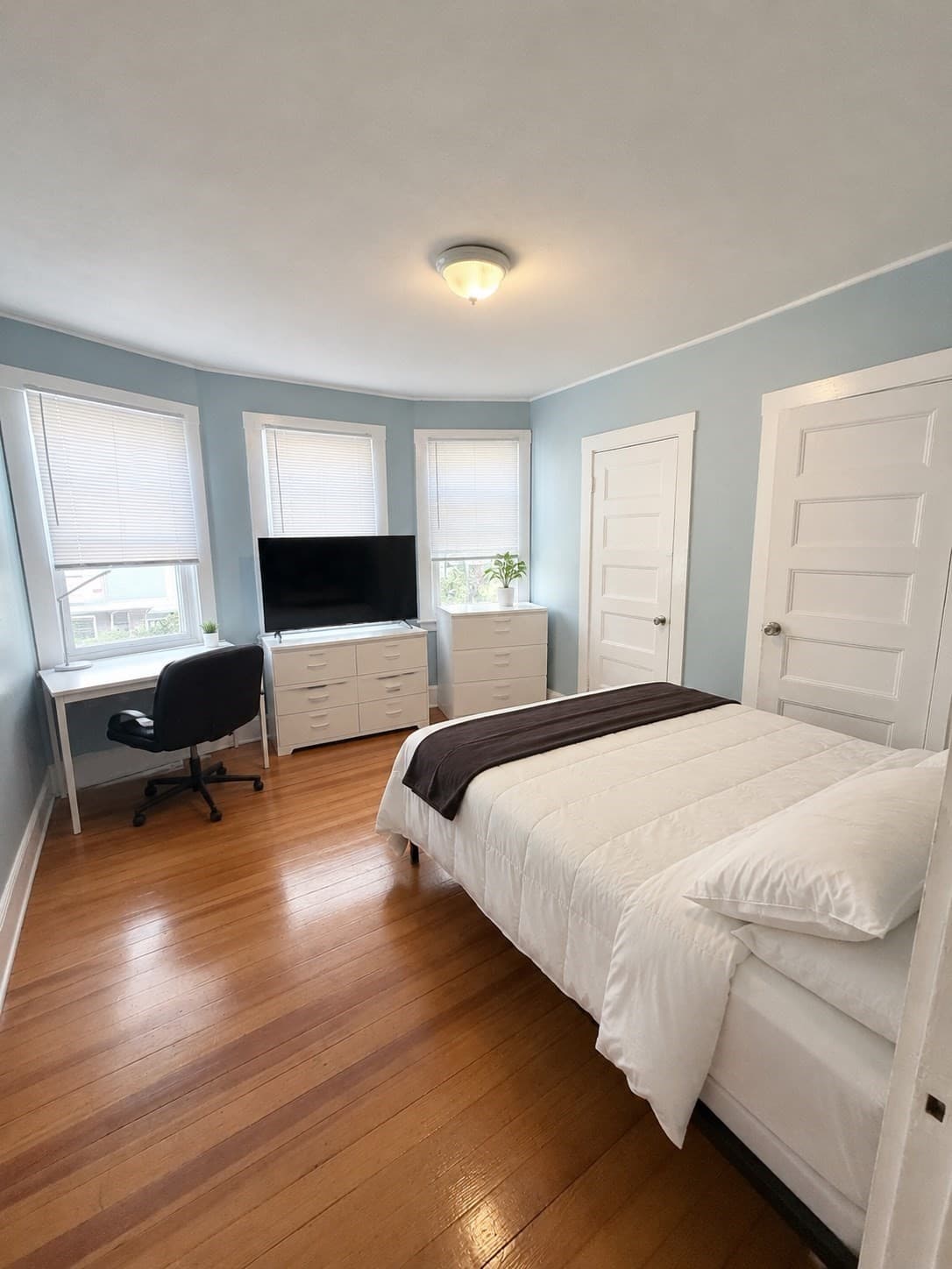 Condominium at 83 Francis St # 5, Brookline MA 02446, photo 8 of 15