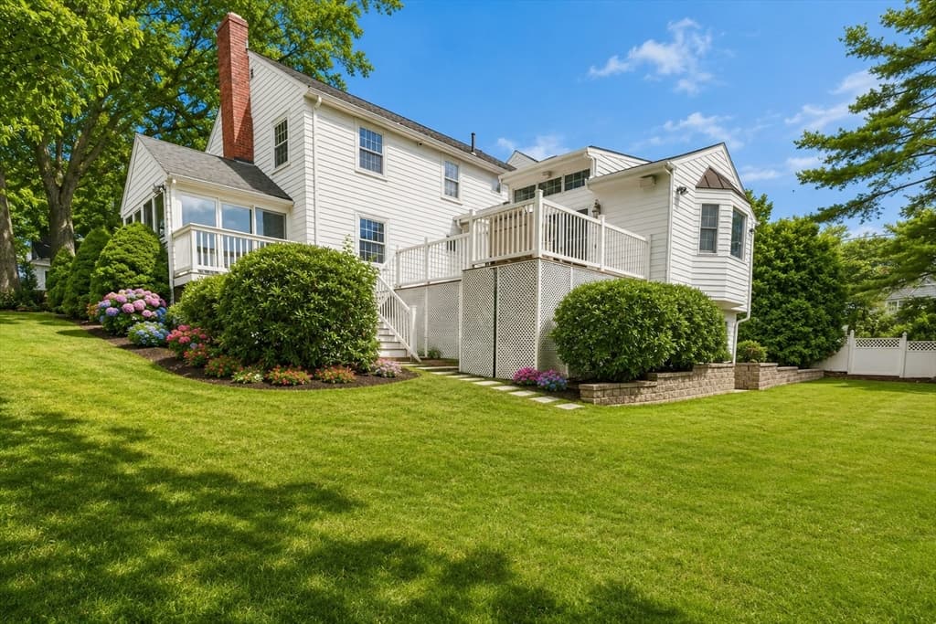 81 Brettwood Road, Belmont MA 02478 photo 2