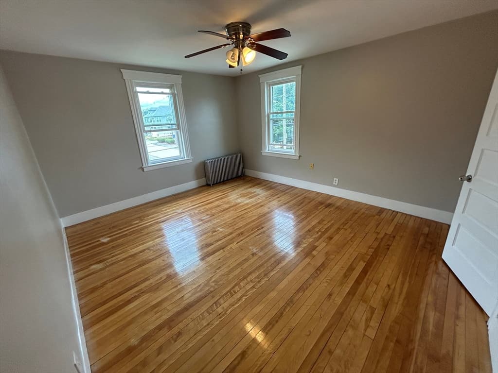 16 Northboro St, Worcester MA 01604 photo 3