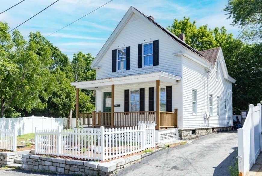 12 Quigley Avenue, Chelmsford MA 01863 photo 3