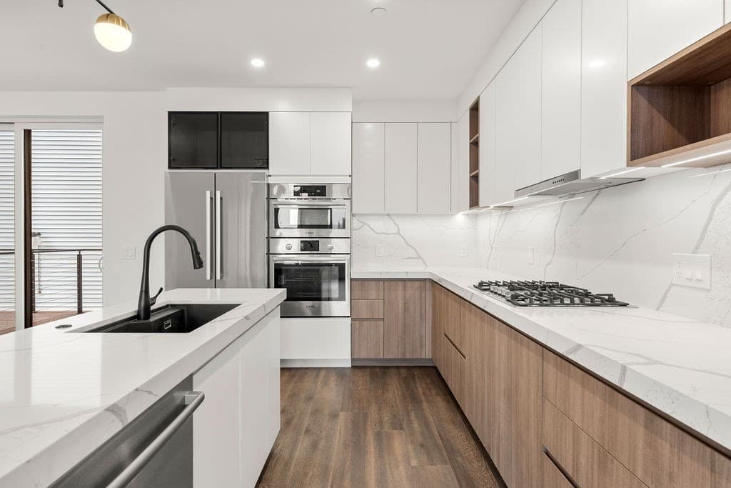 Condominium at 29 Woodford St # 2, Boston MA 02125, Boston, photo 3 of 28