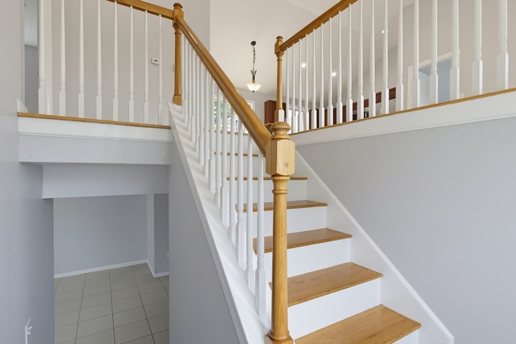 70 Swan Ave, Worcester MA 01602 photo 29