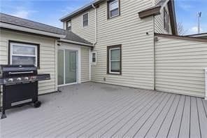 215 Kenyon Ave, Pawtucket RI 02861 photo 29