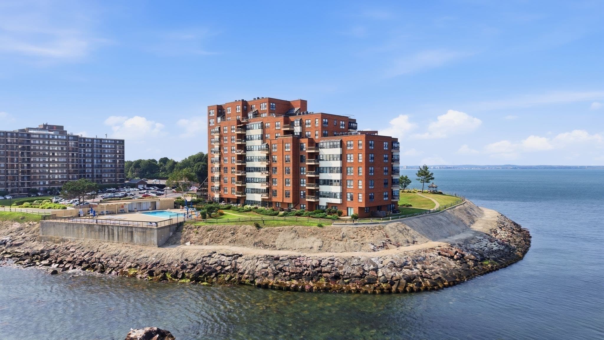 Condominium at 1 Seal Harbor # 210, Winthrop MA 02152, Winthrop, photo 30 of 39