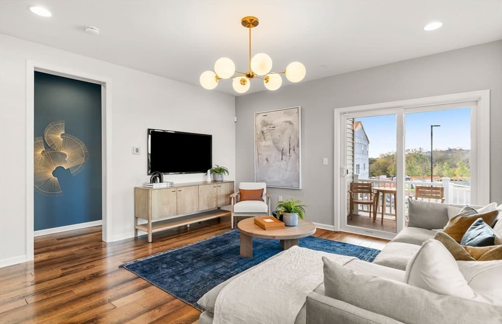 Condominium at 66 East Point Drive # 19, East Providence RI 02916, East Providence, photo 12 of 40