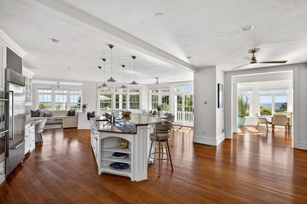 39 Naushon S, Falmouth MA 02540 photo 21