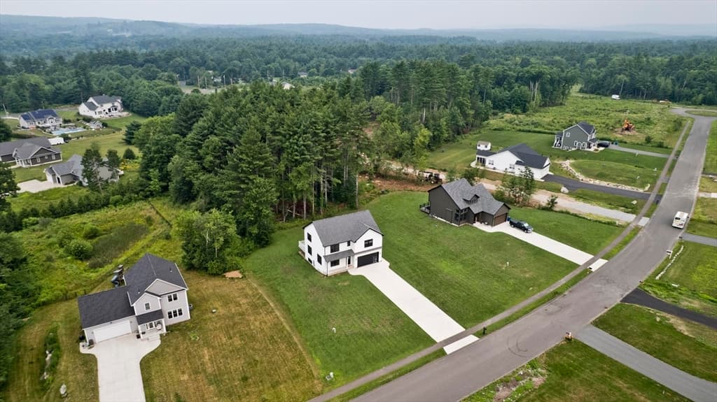 11 Woodland Lane, Belchertown MA 01007 photo 6