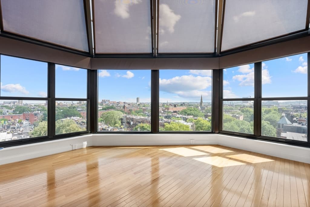 16 Harcourt St # 9G, Boston MA 02116