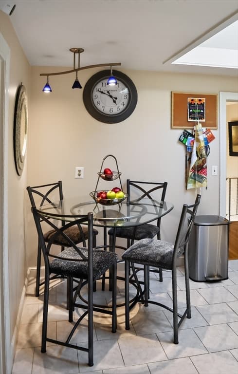 223 Robert Rd, Dedham MA 02026 photo 6