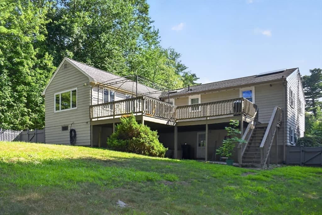 223 Robert Rd, Dedham MA 02026 photo 14
