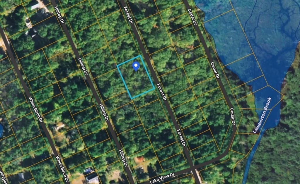 26 Forest Dr, West Brookfield MA 01585