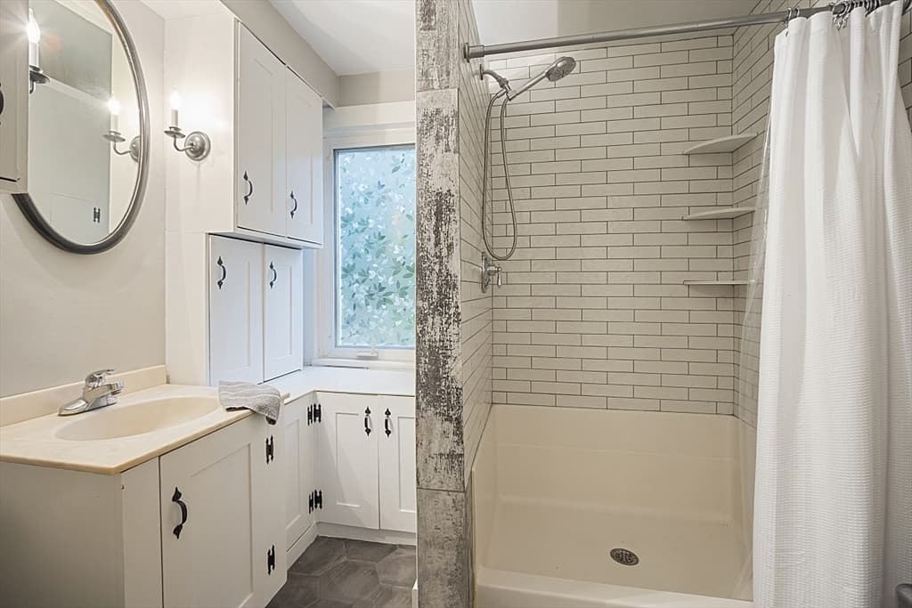 200 Lake Rd, Ashburnham MA 01430 photo 11