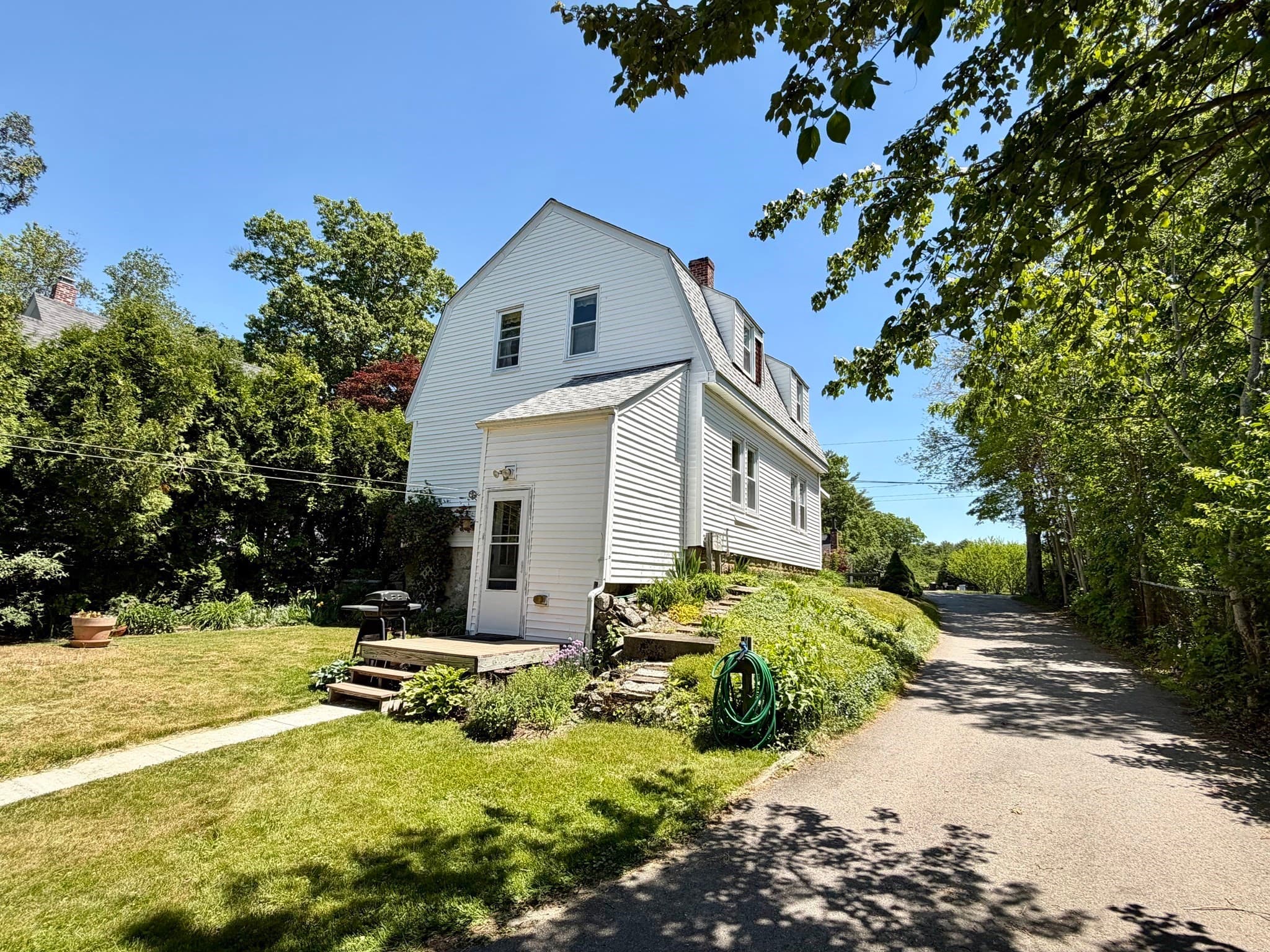 3 Family at 217 Middleboro Road, Freetown MA 02717, photo 18 of 42