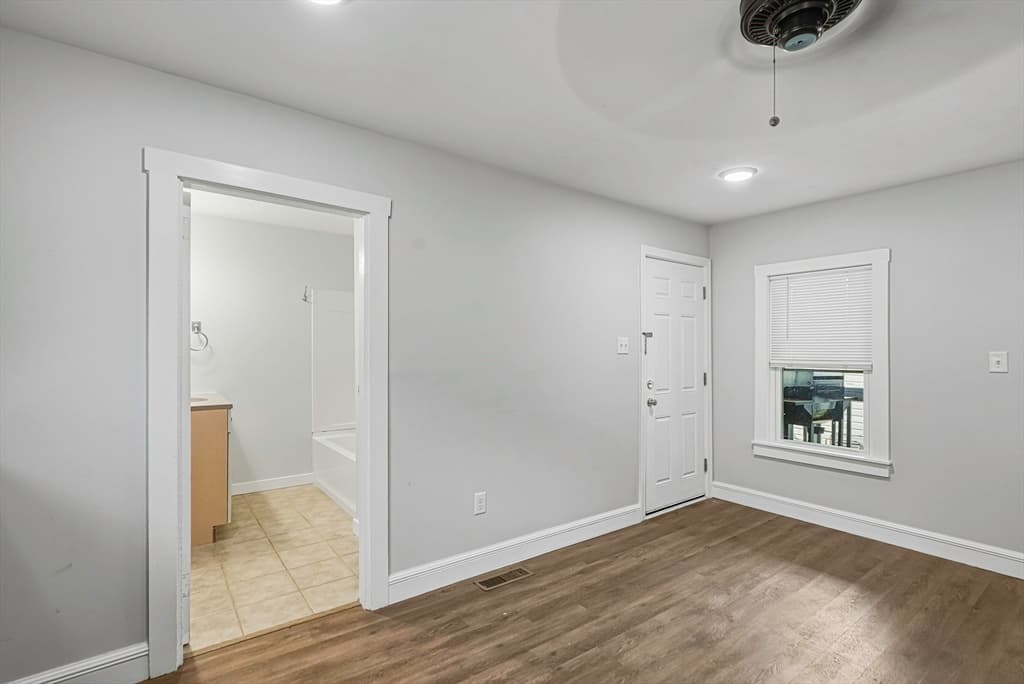86 Brimsmead St, Marlborough MA 01752 photo 16