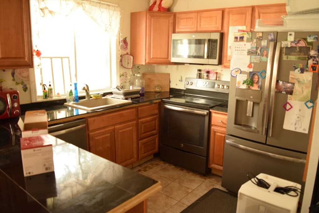 3 Lincoln Pl, Somerville MA 02145 photo 12