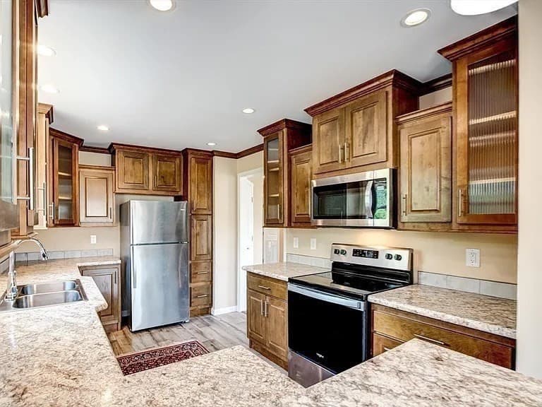 102 Topaz Terrace, Gardner MA 01440 photo 15