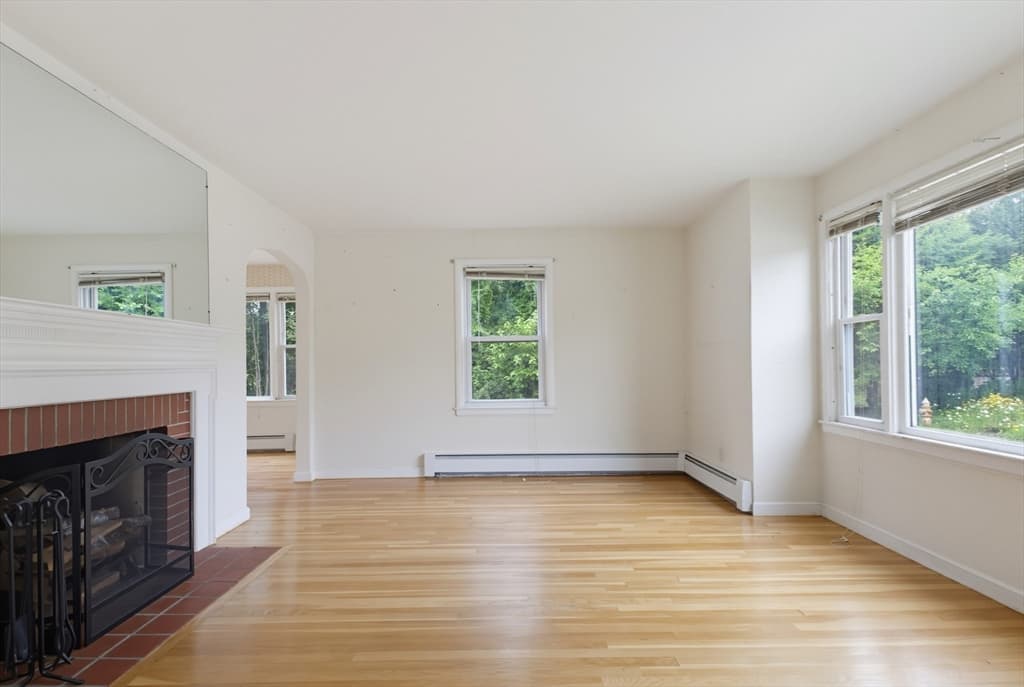 17 Reynolds St, Worcester MA 01606 photo 12