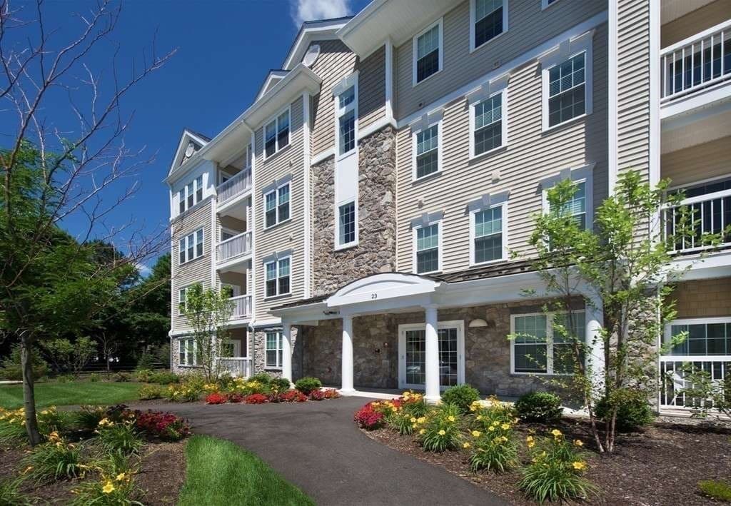 22 Farmstead Ln # 407, Sudbury MA 01776
