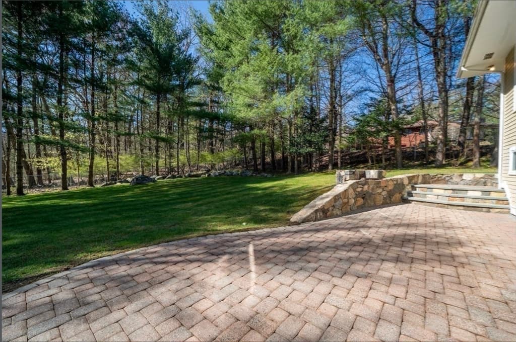 47 Bakers Hill Rd, Weston MA 02493 photo 24