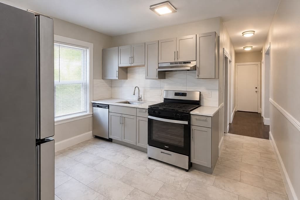 3 Family at 22 Rowell St, Boston MA 02125, Boston, photo 5 of 15