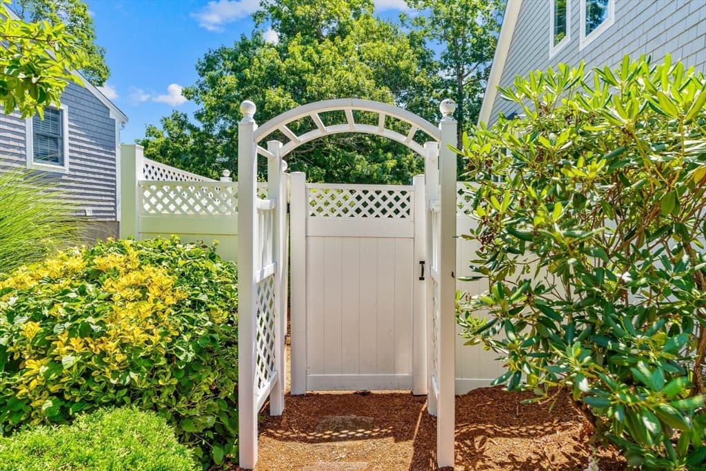 24 Bluff Ave, Mashpee MA 02649 photo 28