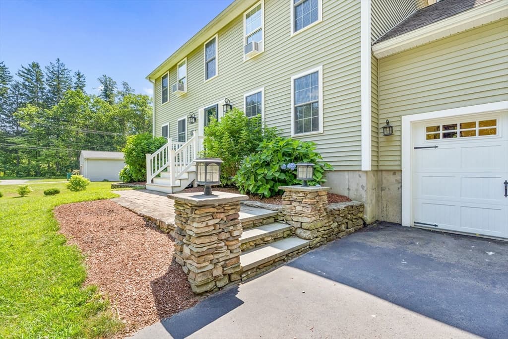 471 Mount Elam Road, Fitchburg MA 01420 photo 4