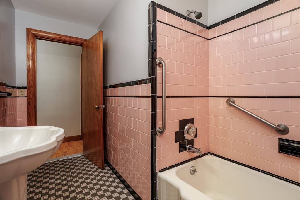 29 Morningside St, Leominster MA 01453 photo 23